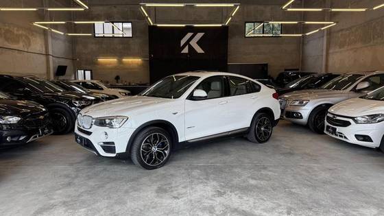 BMW X4 2.0 28I X LINE 4X4 16V TURBO GASOLINA 4P AUTOMÁTICO BMW X4 2.0 28I X LINE 4X4 16V TURBO GASOLINA 4P AUTOMÁTICO